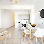 아파트호텔 Overview Mykonos Plintri