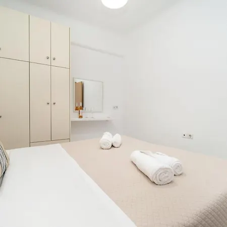 Overview Mykonos 4*