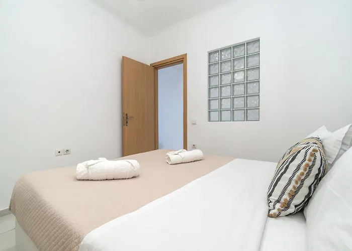 Overview Mykonos Aparthotel 4*