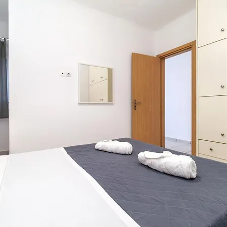 Overview Mykonos Aparthotel *