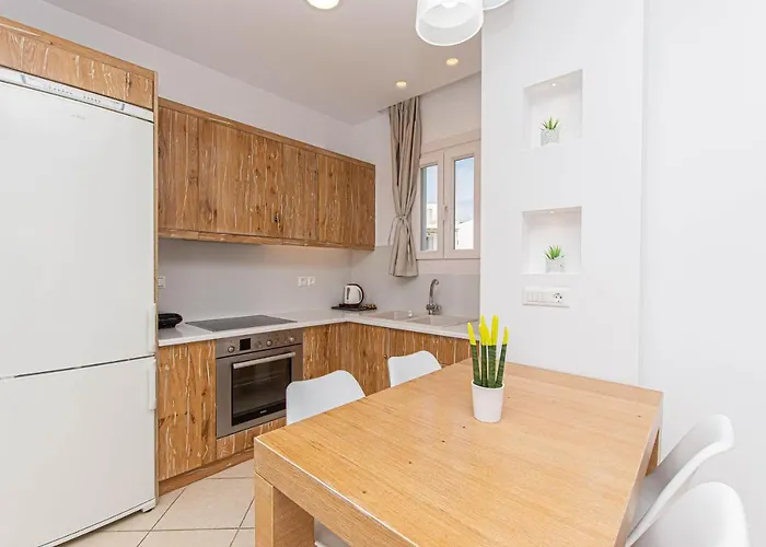 Overview Mykonos Lägenhetshotell Plintri