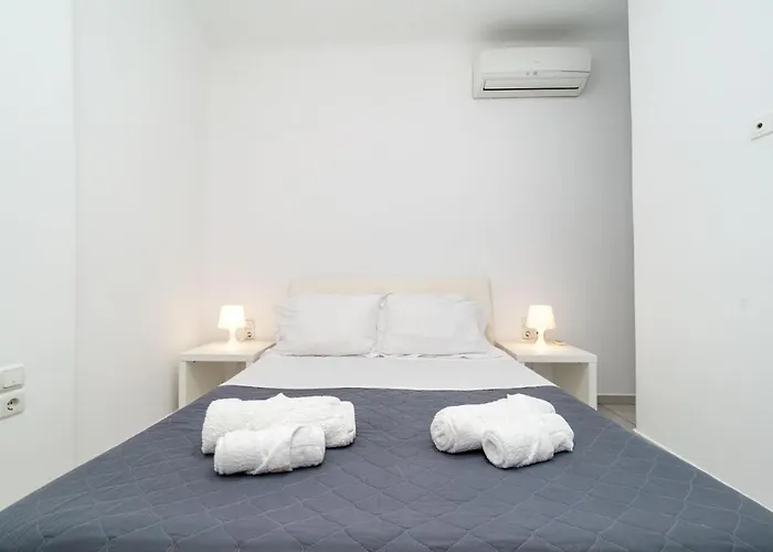 Apart Otel Overview Mykonos Plintri