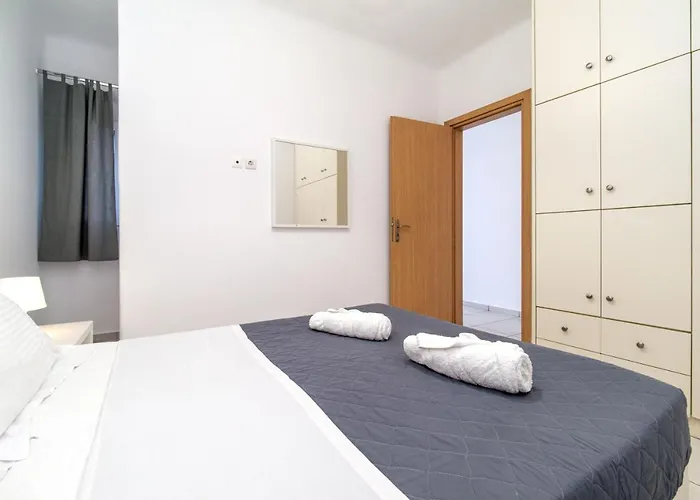 Overview Mykonos Apart Otel 4*